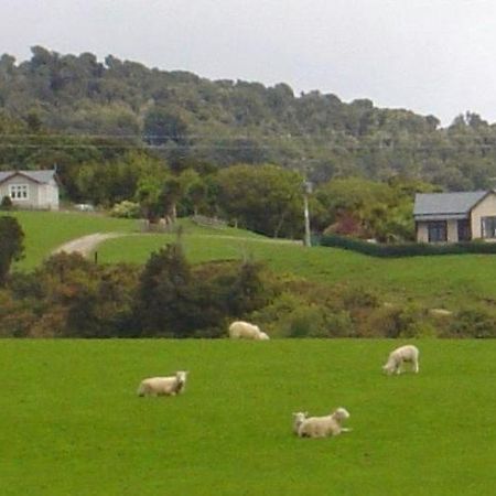 Hilltop Accommodation Catlins Papatowai エクステリア 写真