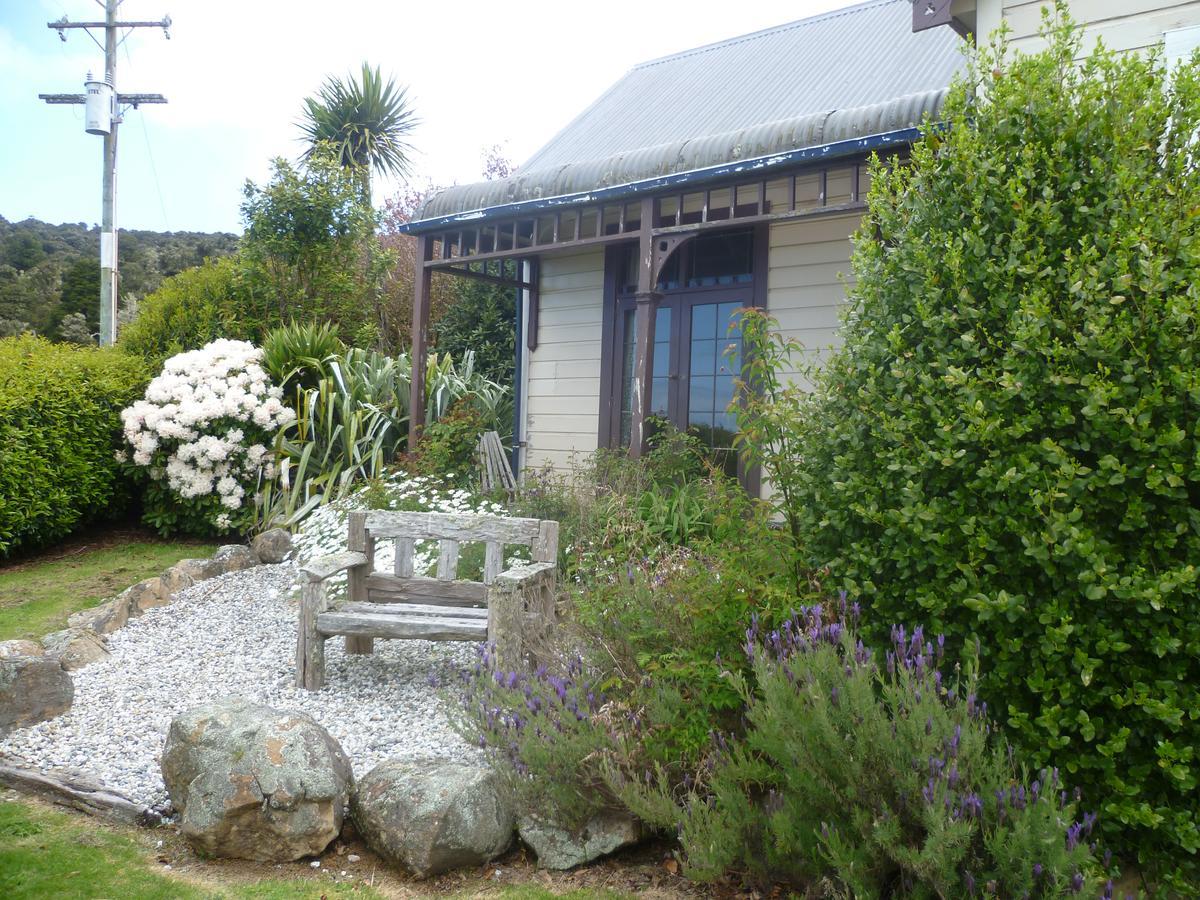 Hilltop Accommodation Catlins Papatowai エクステリア 写真